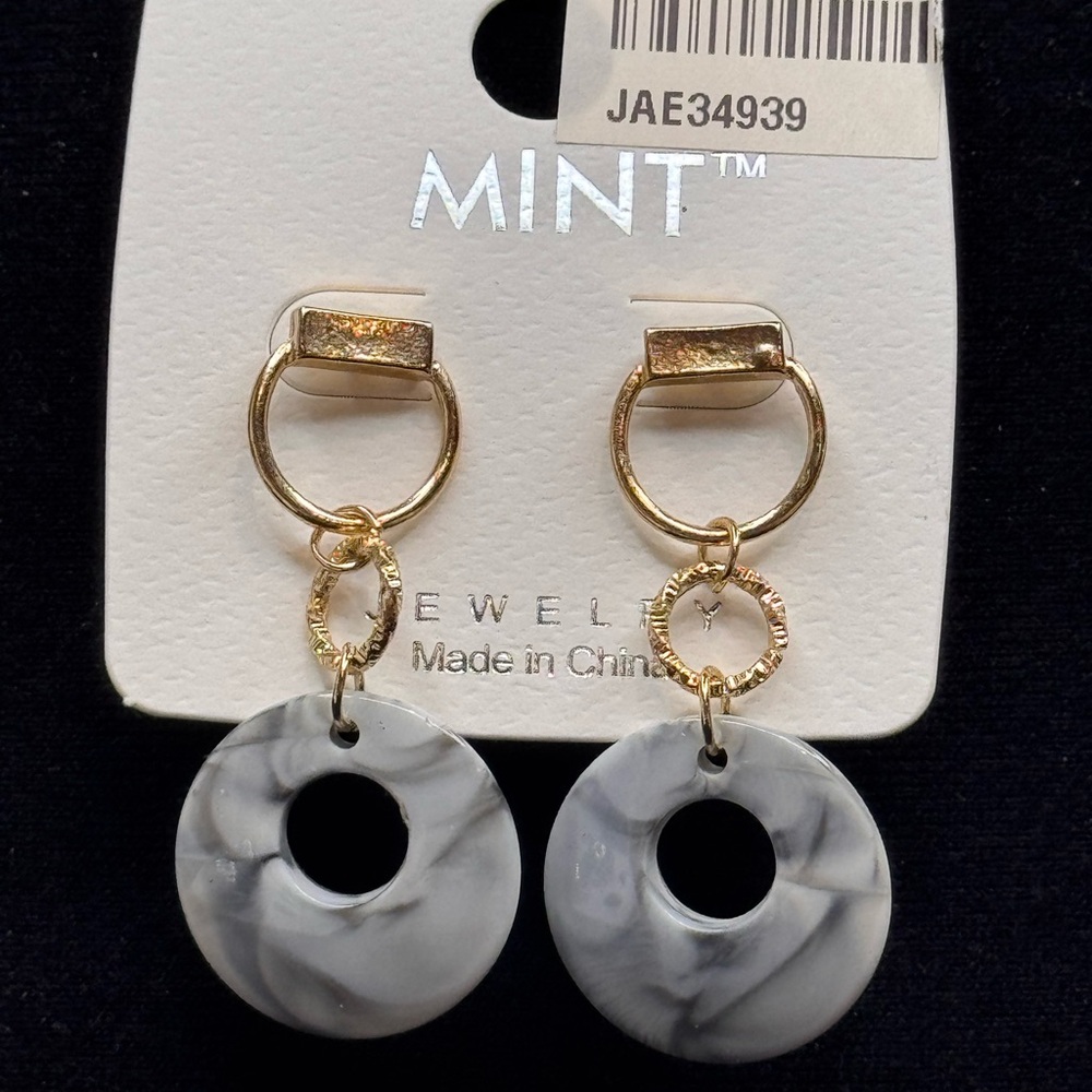 Mint Gold Tone & Marble Drop Earrings, 2” - Picture 4 of 7